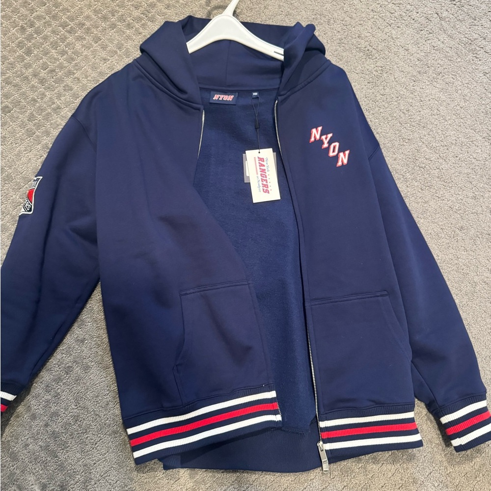 New York or Nowhere x New York Rangers zip up hoodie
SOLD OUT